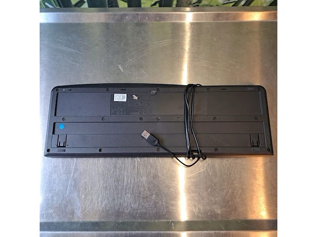 1x beeldscherm, inc muis & toetsenbord, logitech, aoc - afbeelding 9 van  11