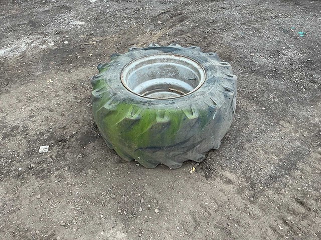 1x bkt implement as504 15.0/55 r17 band, wiel en velg - afbeelding 6 van  12