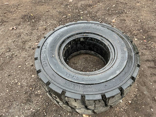 1x bkt wide wall 27x10 r12 band, wiel en velg ongebruikt - afbeelding 10 van  13