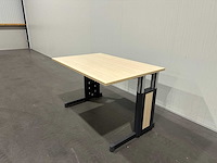 1x bureau met houtenblad - afbeelding 3 van  3