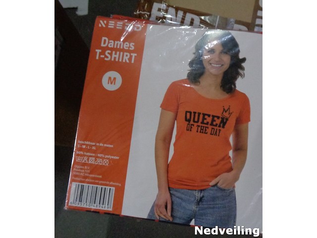 1x dames t-shirt oranje queen of the day maat m - afbeelding 3 van  3