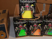 1x feestpakket mix geleverd zie fotos in ds a - afbeelding 3 van  3