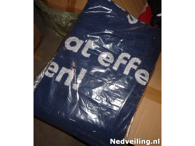 1x groot strandlaken 100x170cm met tekst - afbeelding 1 van  3