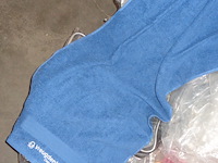 1x handdoek 48x100cm blauw - afbeelding 3 van  3