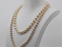 1x imitatie parel collier en 1x cultivé parel collier - afbeelding 1 van  9