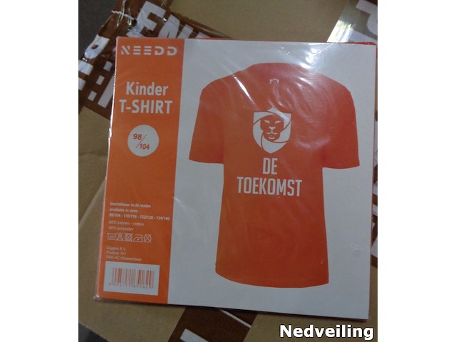 1x kinder t-shirt de toekomst mt 98/104 - afbeelding 1 van  3