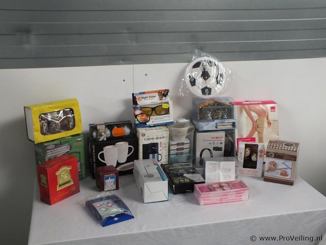 1x pakket diverse - afbeelding 1 van  2