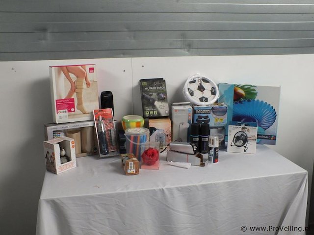 1x pakket diverse - afbeelding 1 van  3