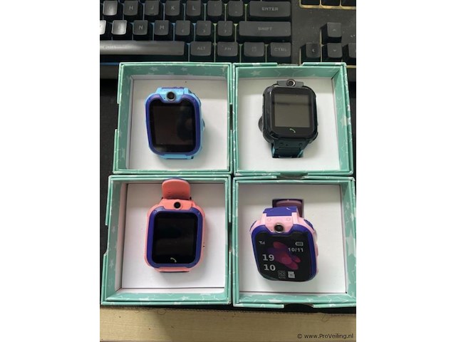 1x smartwatch voor kinderen – locatie – bellen – camera 2g – belfunctie – track - zwart met blauw - afbeelding 1 van  11