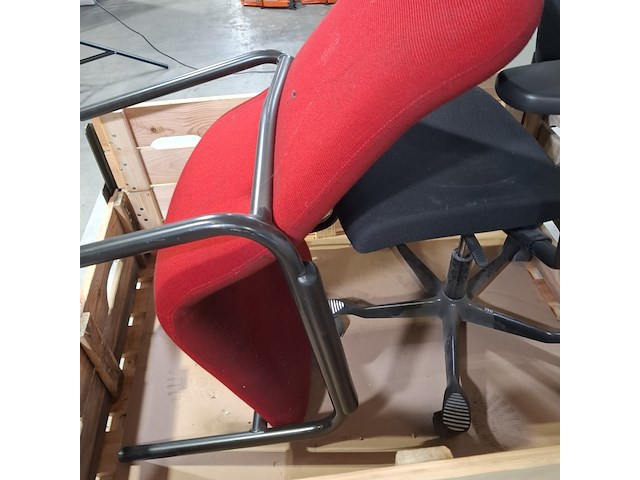 1x stoel en 1x bureaustoel - afbeelding 6 van  7