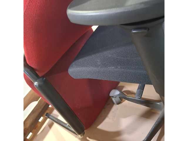 1x stoel en 1x bureaustoel - afbeelding 7 van  7