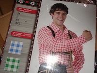 1x tiroler shirt maat xl