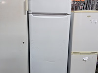 1x vriezer met 2x koel- / vriescombinatie liebherr, indesit, exquisit - afbeelding 8 van  11