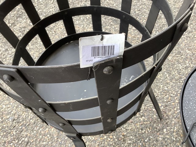 1x vuurkorf en 1x tuinhaard esschert design, zwart - afbeelding 4 van  4