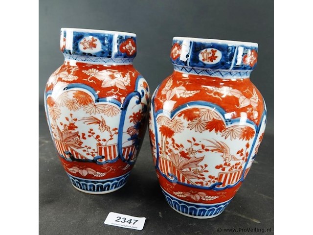 2 19de eeuwse japans imari vazen - afbeelding 4 van  5