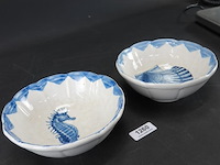 2 aardewerk kommen - afbeelding 1 van  5