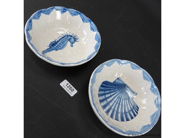 2 aardewerk kommen - afbeelding 3 van  5