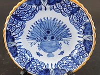 2 antieke delfts blauwe pauwenborden (ook wel waaierbord of knollenbord genoemd) - afbeelding 3 van  5