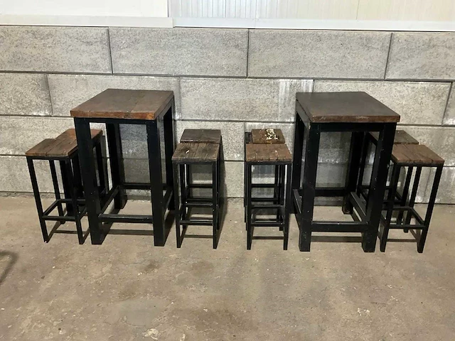 2 bartafels met 8 barkrukken - afbeelding 3 van  10