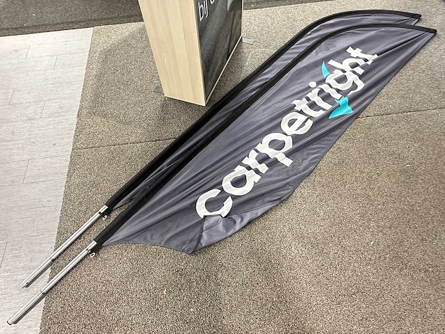 2 beachvlaggen en decor element "welkom" - afbeelding 3 van  3