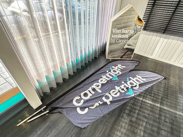 2 beachvlaggen en decorelement "welkom" - afbeelding 1 van  3