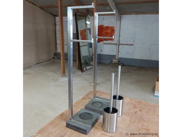 2 blomus geborsteld rvs toiletstandaards - afbeelding 4 van  5