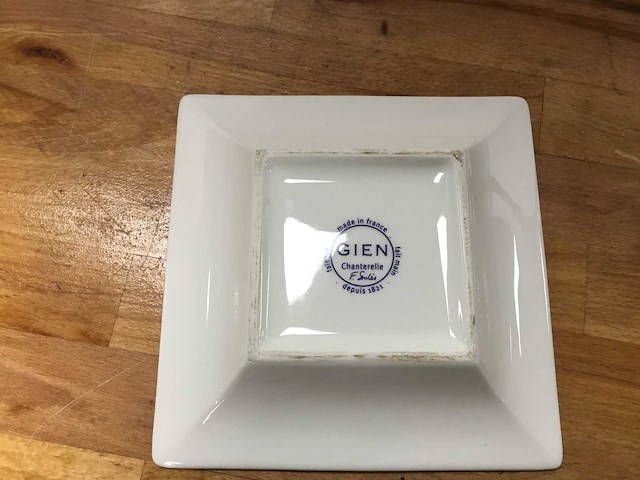 2 borden - crockery - afbeelding 4 van  5