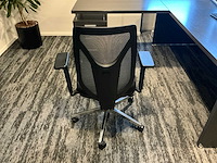 2 bureaus met opbergkast en bureaustoelen - afbeelding 6 van  7