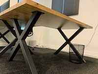 2 bureautafels met 1 stoel - afbeelding 3 van  5