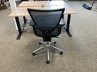 2 bureautafels met kast en stoelen - afbeelding 5 van  7