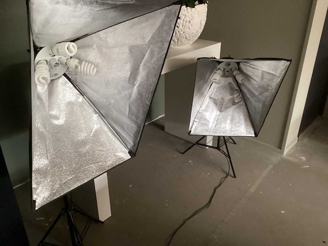 2-delige fotostudio verlichtingsset met softboxen en statieven - afbeelding 5 van  5