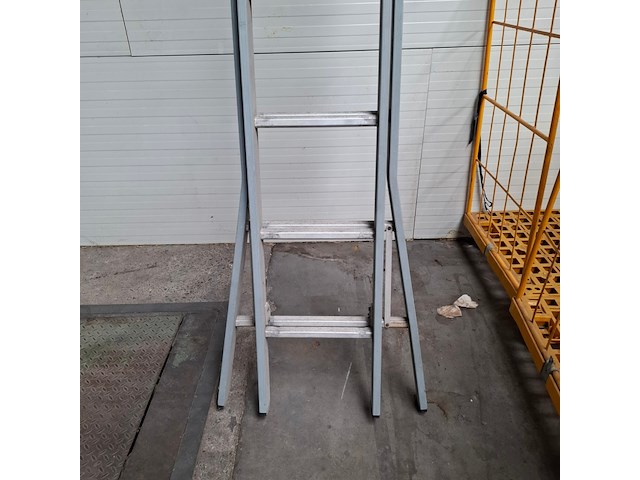 2-delige ladder 2x 12 treeds - afbeelding 2 van  3