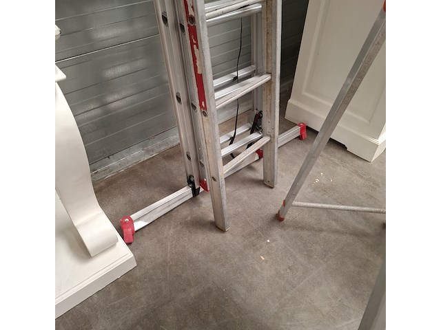 2-delige ladder en 2x keukentrap - afbeelding 4 van  5