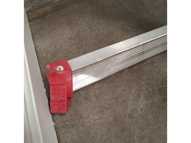 2-delige ladder en 2x keukentrap - afbeelding 5 van  5