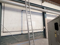 2-delige schuifladder met gevelrol 2x16