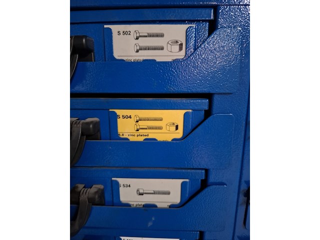 2-delige stelling met assortiment koffers - afbeelding 6 van  11