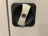 2-deurs kast - afbeelding 2 van  2