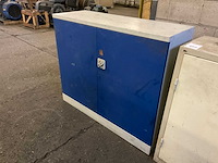 2-deurs kast - afbeelding 2 van  3