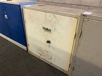 2-deurs kast - afbeelding 2 van  3