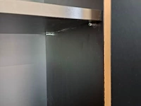 2-deurs magazijnkast omkleed met panelen - afbeelding 3 van  4