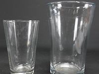 2 dikglazen vazen - afbeelding 2 van  5