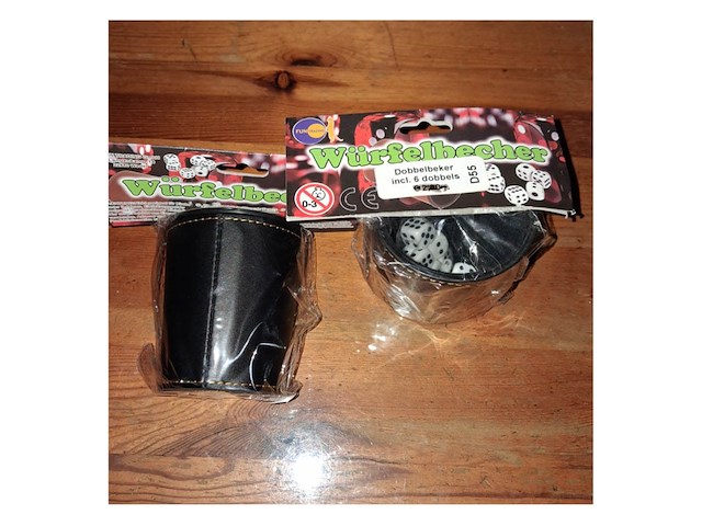 2 dobbelbekers incl. 6 dobbels per beker - afbeelding 1 van  3