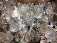 2 dozen met diverse glazen - afbeelding 3 van  3