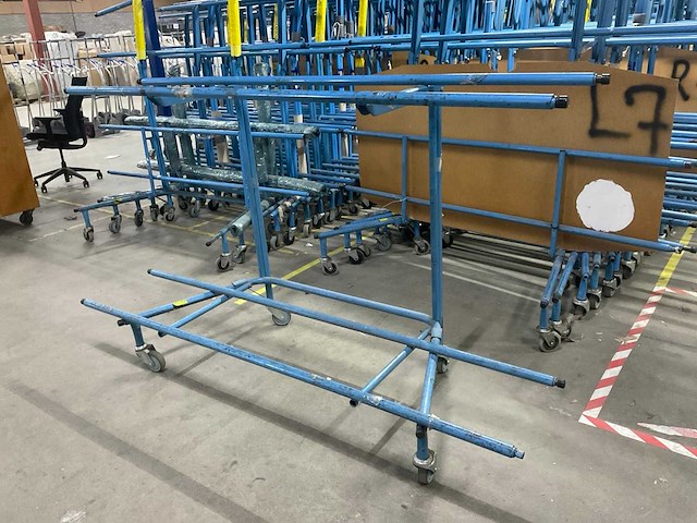 2-etage bankstelwagen (50x) - afbeelding 1 van  4