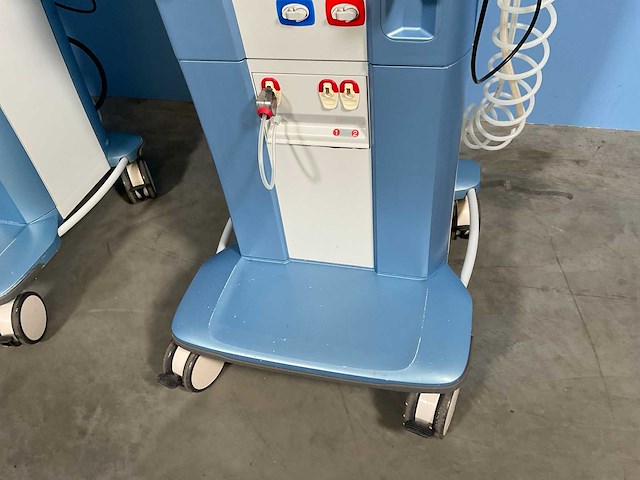 2 gambro - artis - dialysis equipment - 2013 - afbeelding 17 van  20