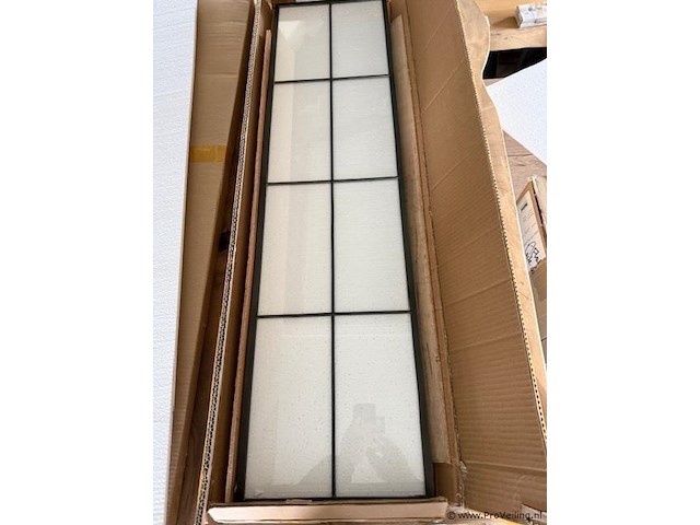 2 glas in lood panelen - afbeelding 1 van  2