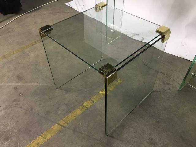 2 glazen bijzettafels - afbeelding 3 van  8