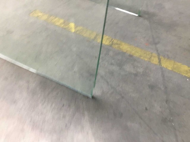 2 glazen bijzettafels - afbeelding 4 van  8