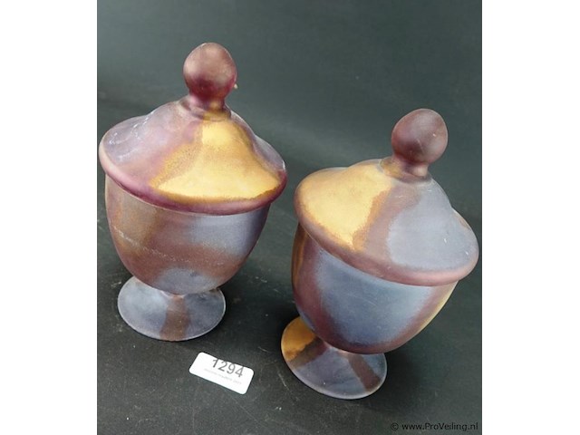 2 glazen dekselvazen - afbeelding 2 van  5