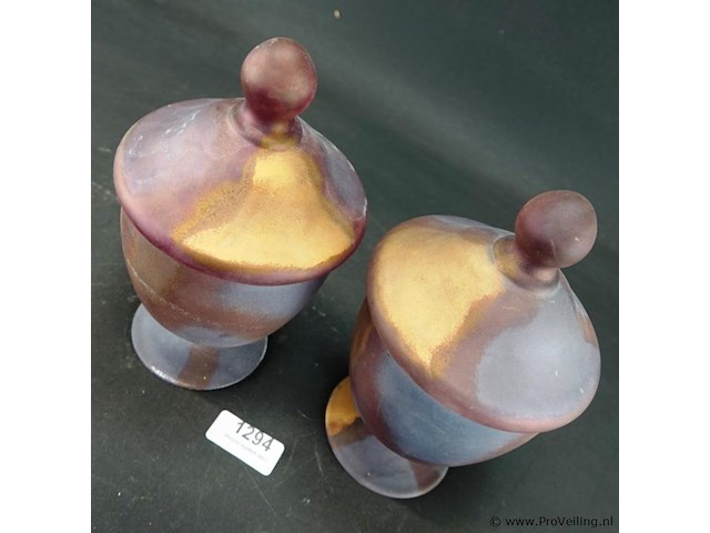 2 glazen dekselvazen - afbeelding 3 van  5